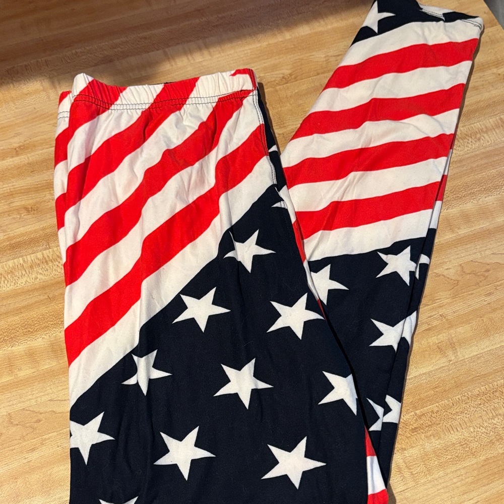 Women's Star and Stripe Leggings - Picture 3 of 3